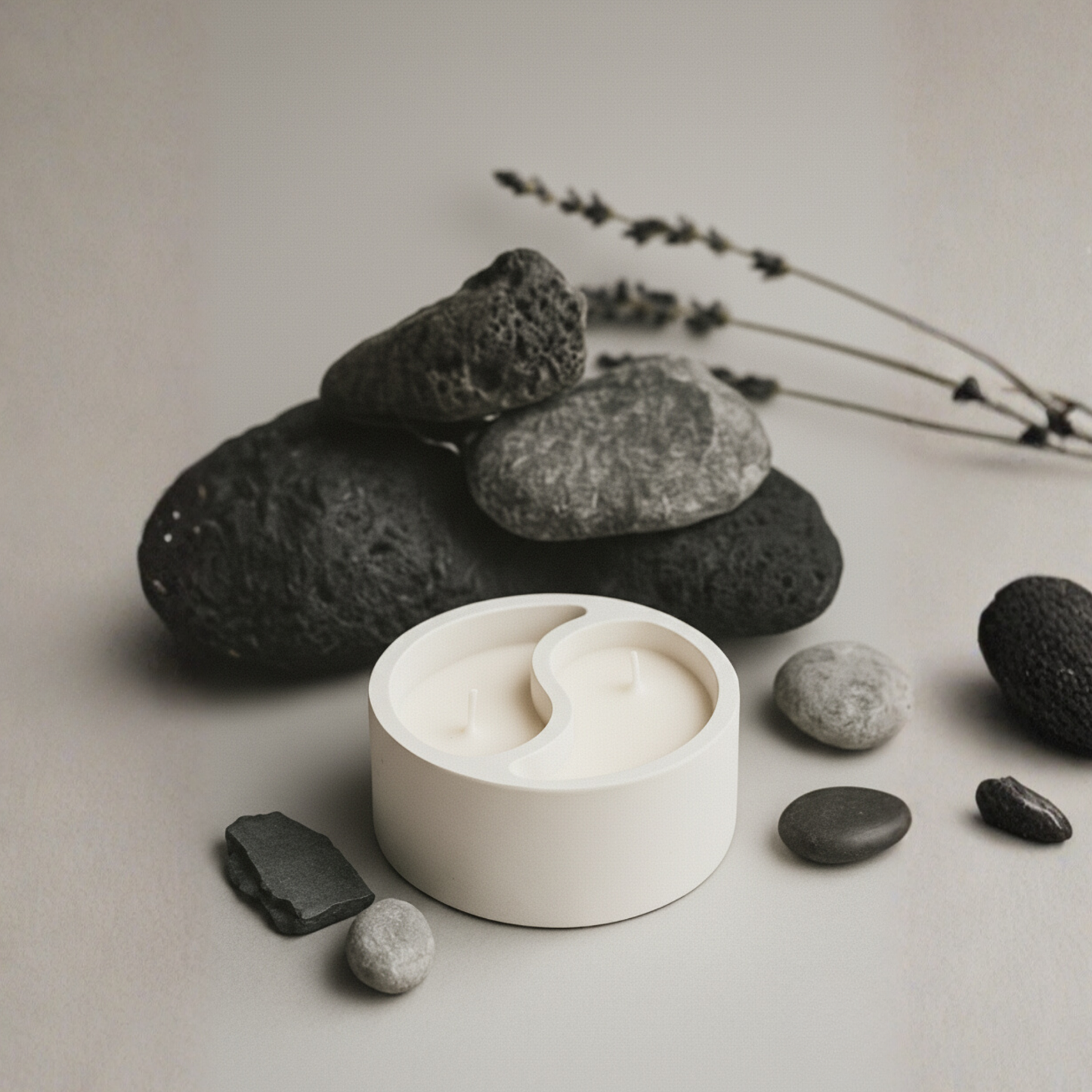 Atelier — Yin Yang İçinde Soya Mum| El Yapımı Minimalist Dekoratif Vegan Mum