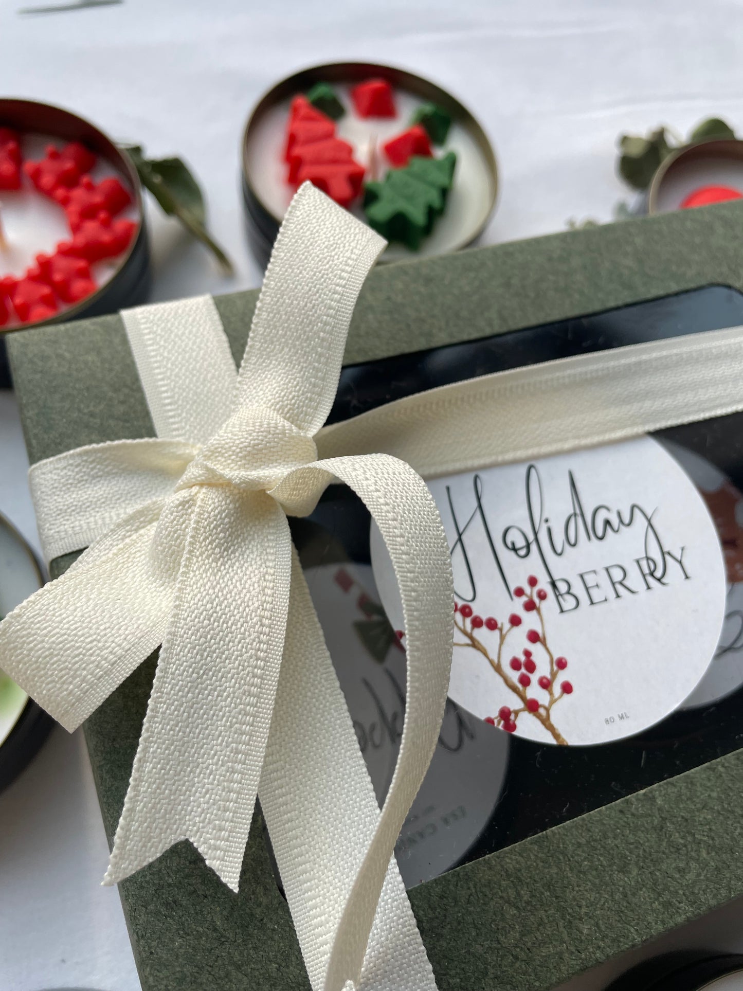 Özelleştirilebilir Metal Kapaklı Kutulu Mumlar