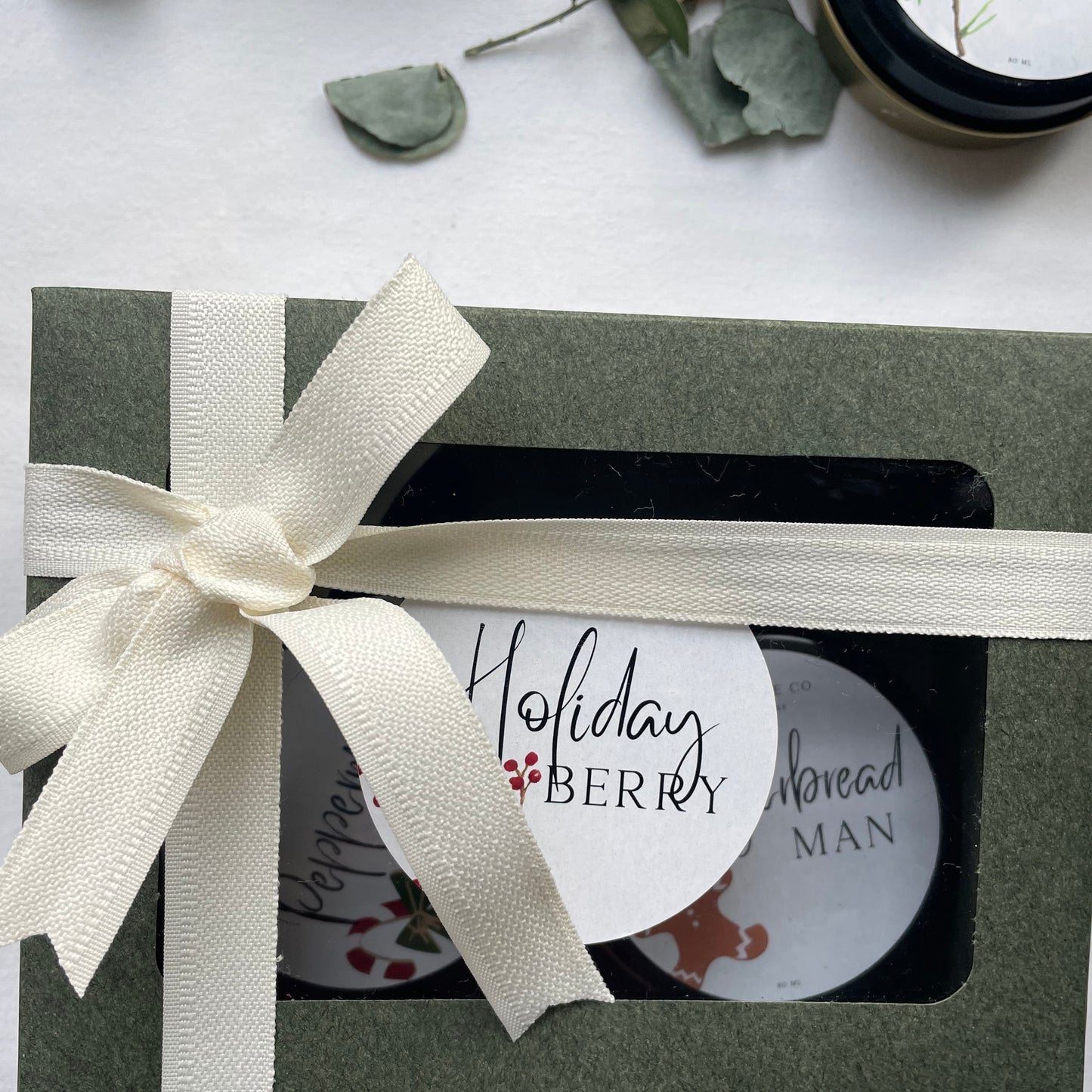 Özelleştirilebilir Metal Kapaklı Kutulu Mumlar