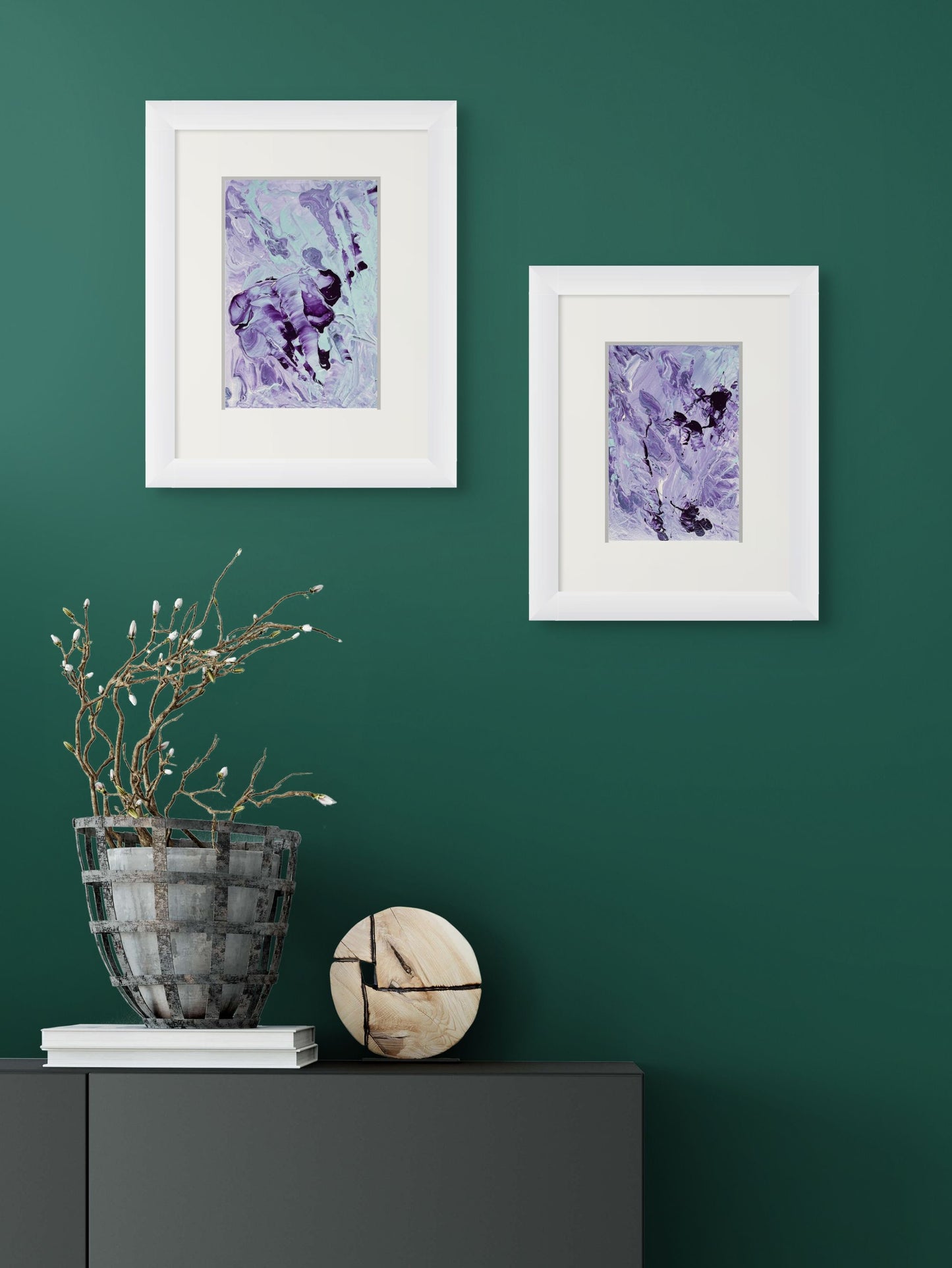 Leyla 2 Soyut El Yapımı Tablo – Beyaz Çerçeveli, Paspartülü | 31×41 cm