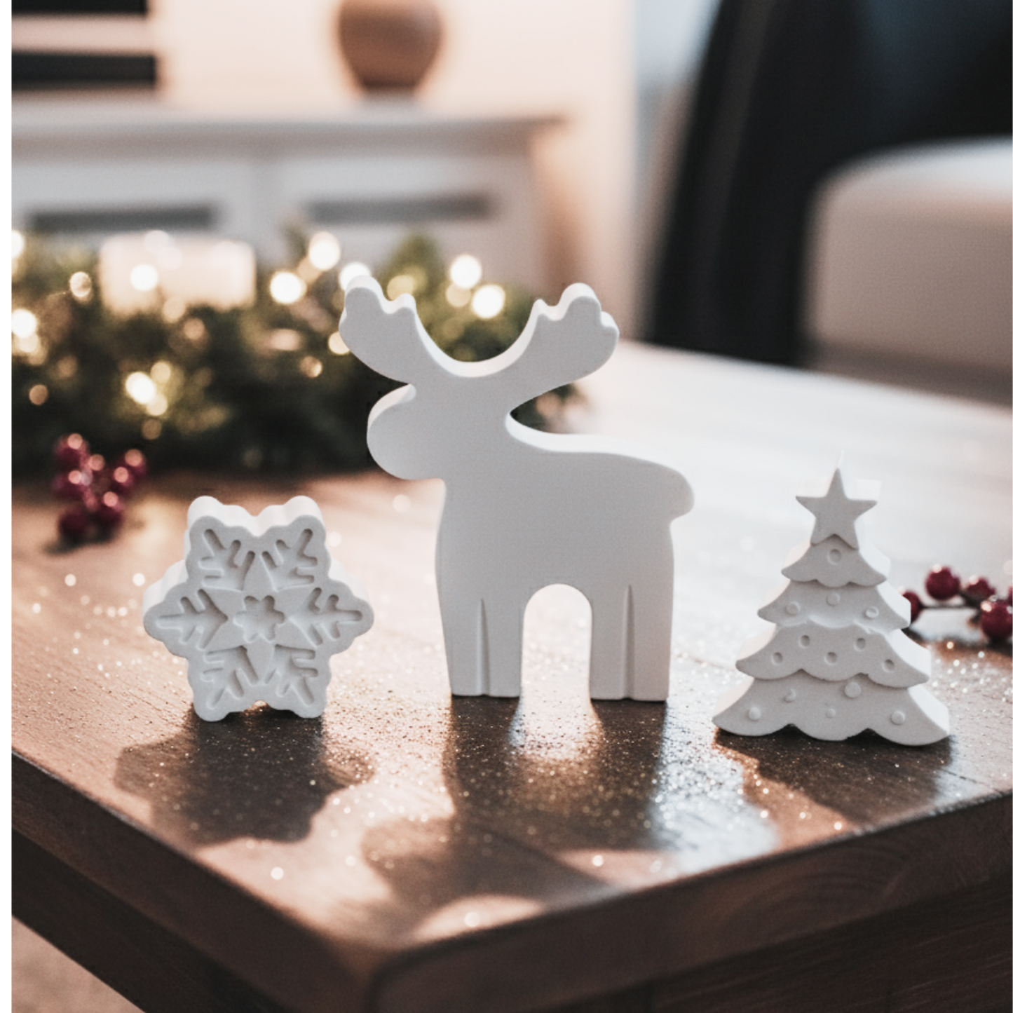 Atelier — Yılbaşı 3D Figür Seti – 3’lü Taş Tozu Dekor | Ren Geyiği, Çam Ağacı, Kar Tanesi