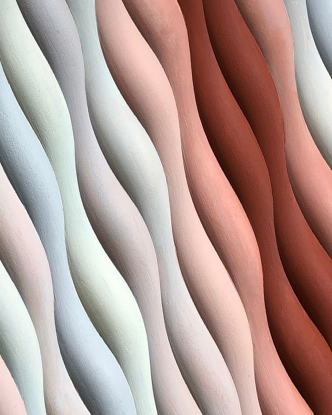 Sakin Dalgalanma – El Yapımı Dokulu Yuvarlak Ahşap Tablo